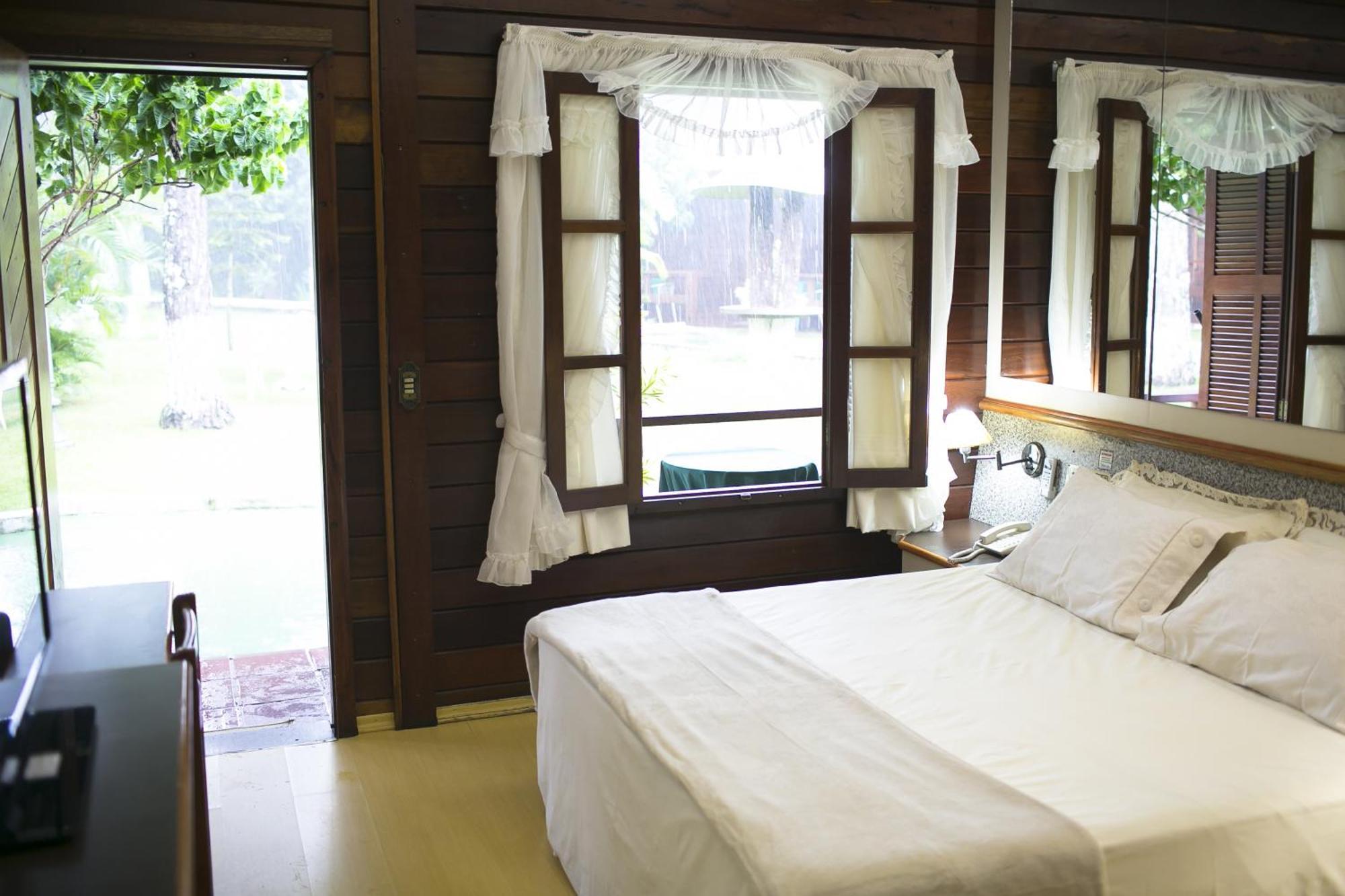 Hotel Green Hill Жуис-ди-Фора Номер фото